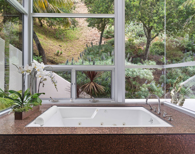 2207 Bowmont Drive - Photo Thumbnail 21
