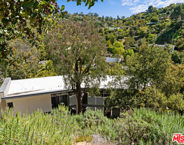 2207 Bowmont Drive - Photo Thumbnail 54