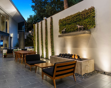 2207 Bowmont Drive - Photo Thumbnail 34