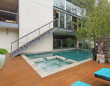 2207 Bowmont Drive - Photo Thumbnail 42