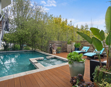 2207 Bowmont Drive - Photo Thumbnail 39