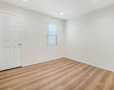 613 Pico Street - Photo Thumbnail 8