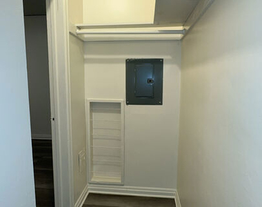 4950 Beverly Boulevard - Photo Thumbnail 13