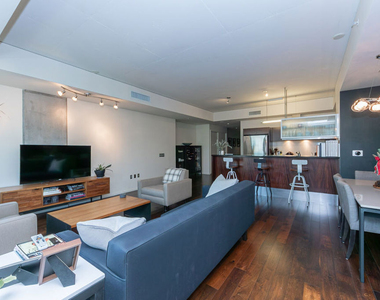 1155 S Grand Avenue - Photo Thumbnail 6