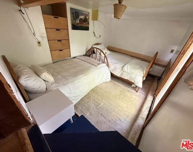 44 Brook Road - Photo Thumbnail 14