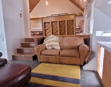 44 Brook Road - Photo Thumbnail 4