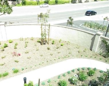 4382 Pacifica Way - Photo Thumbnail 28