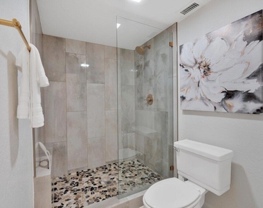 77776 Woodhaven Drive S - Photo Thumbnail 14