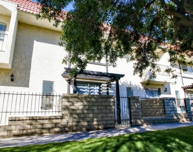 40215 Harris Lane - Photo Thumbnail 11