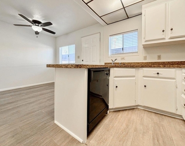 40215 Harris Lane - Photo Thumbnail 10
