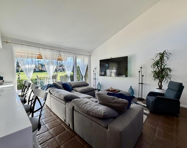 177 Las Lomas - Photo Thumbnail 5