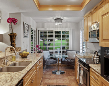 73335 Oriole Court - Photo Thumbnail 8