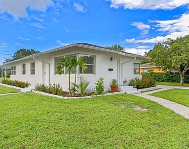 5208 Spruce Avenue - Photo Thumbnail 11