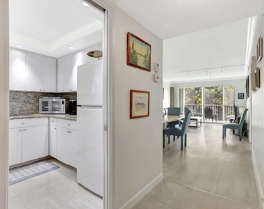 2851 S Palm Aire Drive - Photo Thumbnail 1