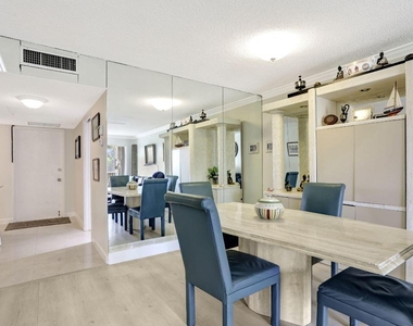 2851 S Palm Aire Drive - Photo Thumbnail 9