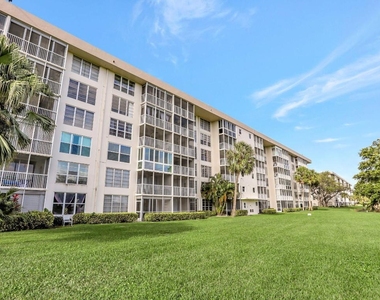 2851 S Palm Aire Drive - Photo Thumbnail 34