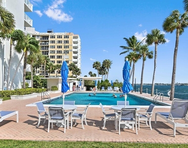 2600 N Flagler Drive - Photo Thumbnail 22