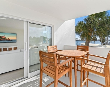 2600 N Flagler Drive - Photo Thumbnail 17
