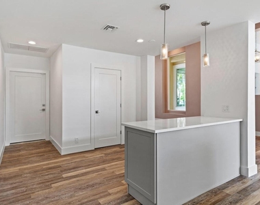 533 E Alexander Palm Road - Photo Thumbnail 20