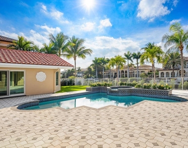 533 E Alexander Palm Road - Photo Thumbnail 7