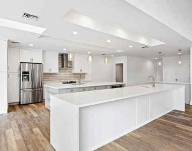 533 E Alexander Palm Road - Photo Thumbnail 19