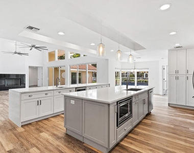 533 E Alexander Palm Road - Photo Thumbnail 17