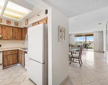 14623 Bonaire Boulevard - Photo Thumbnail 2