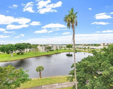 14623 Bonaire Boulevard - Photo Thumbnail 19