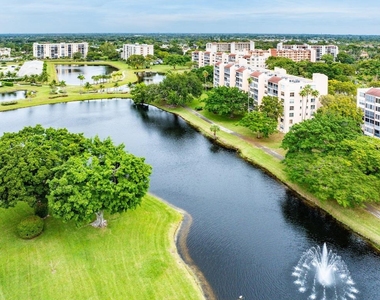 14623 Bonaire Boulevard - Photo Thumbnail 24