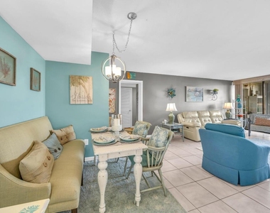 2400 S Ocean Drive - Photo Thumbnail 8