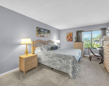 2400 S Ocean Drive - Photo Thumbnail 12