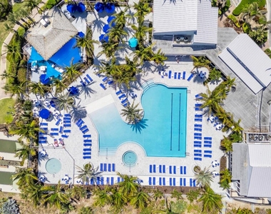 2400 S Ocean Drive - Photo Thumbnail 28