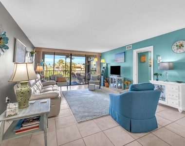 2400 S Ocean Drive - Photo Thumbnail 3