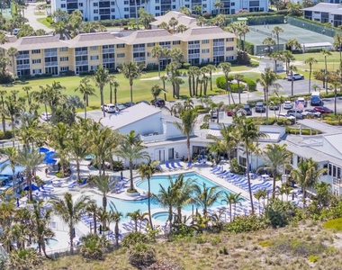 2400 S Ocean Drive - Photo Thumbnail 27
