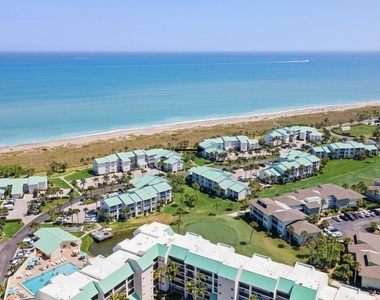2400 S Ocean Drive - Photo Thumbnail 23
