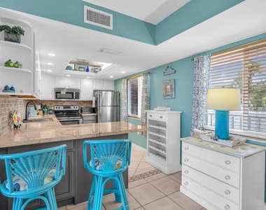 2400 S Ocean Drive - Photo Thumbnail 9