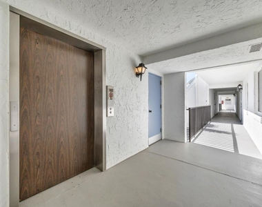 2400 S Ocean Drive - Photo Thumbnail 1