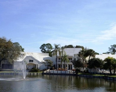 19124 Meadow Brook Court - Photo Thumbnail 9