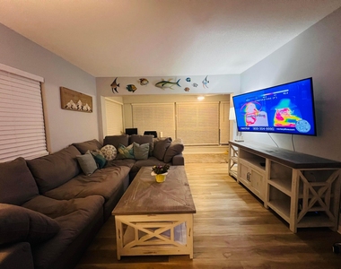 3401 Spanish Trail - Photo Thumbnail 16