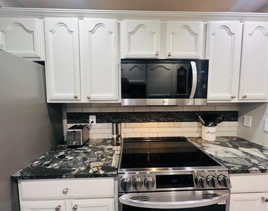 3401 Spanish Trail - Photo Thumbnail 4