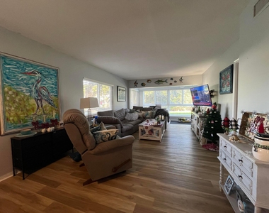 3401 Spanish Trail - Photo Thumbnail 15