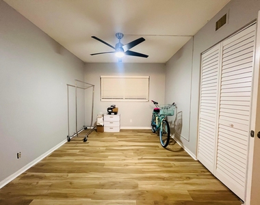 3401 Spanish Trail - Photo Thumbnail 10