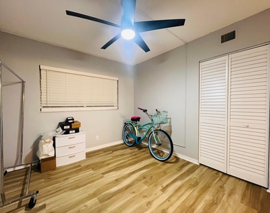 3401 Spanish Trail - Photo Thumbnail 11