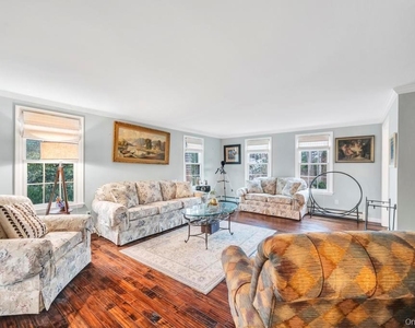 807 Union Avenue - Photo Thumbnail 15