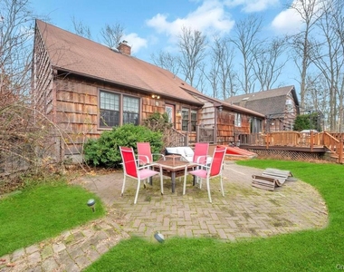807 Union Avenue - Photo Thumbnail 10
