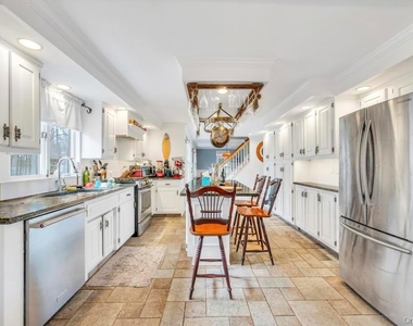 807 Union Avenue - Photo Thumbnail 22