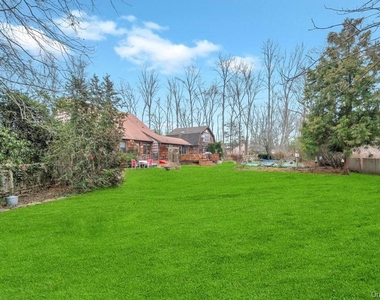 807 Union Avenue - Photo Thumbnail 5