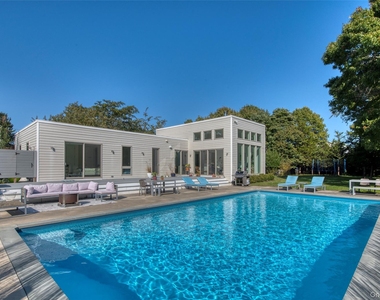 840 Southern Boulevard - Photo Thumbnail 14