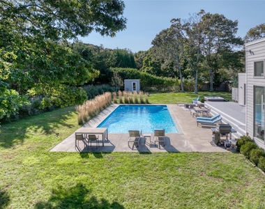 840 Southern Boulevard - Photo Thumbnail 8