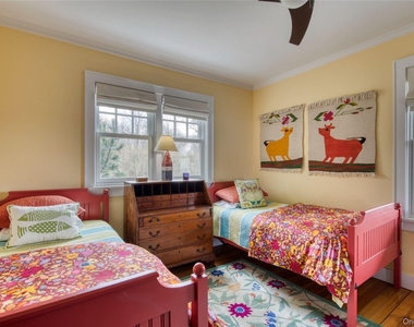 2100 Youngs Road - Photo Thumbnail 16